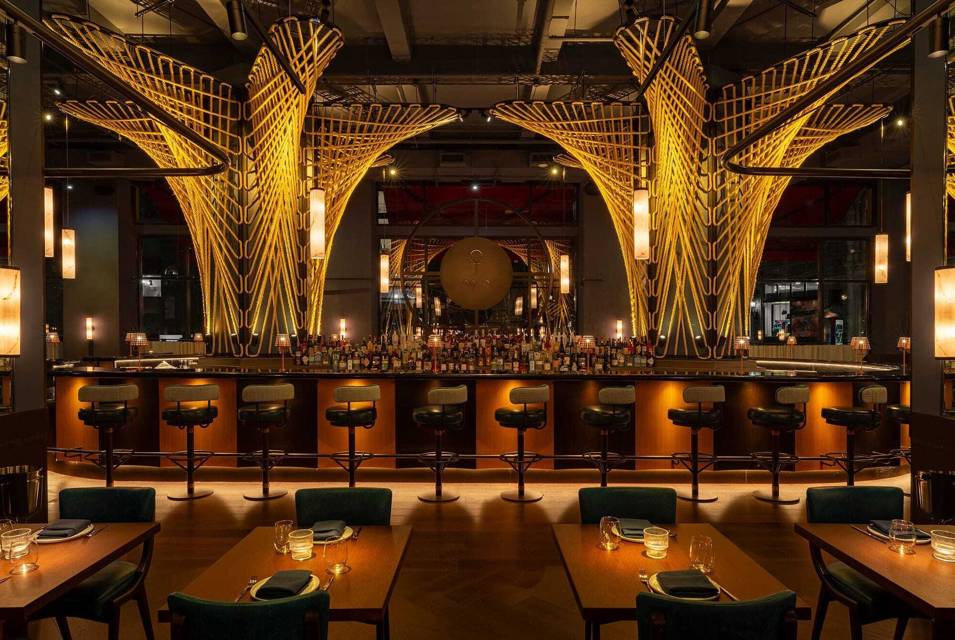 Aqua Roma, New York